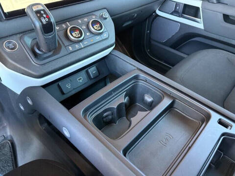 2022 Land Rover Defender 90 Standard