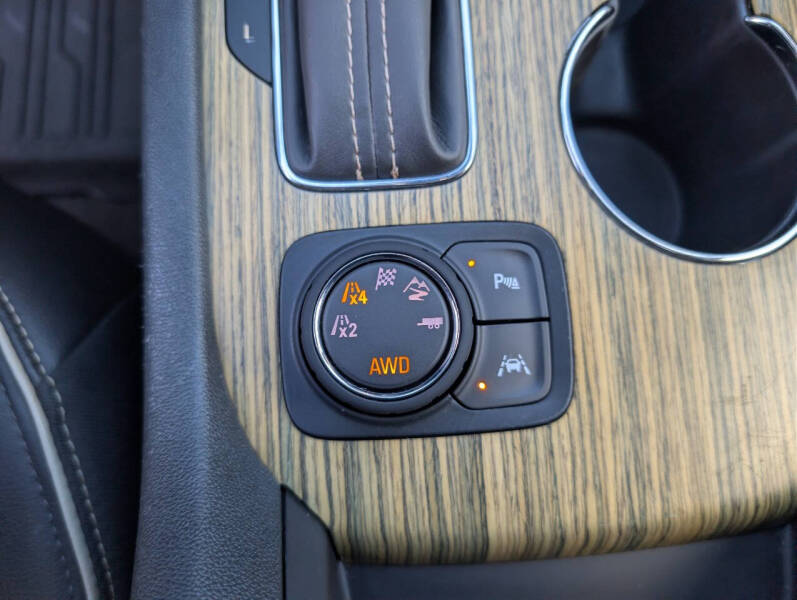 2019 GMC Acadia Denali