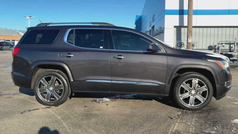 2019 GMC Acadia Denali