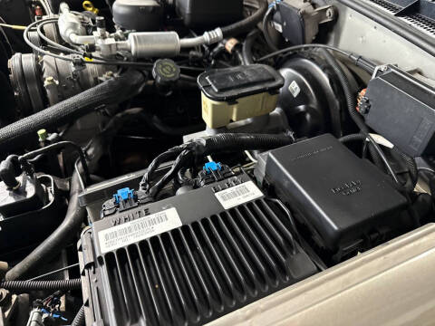 2000 Cadillac Escalade