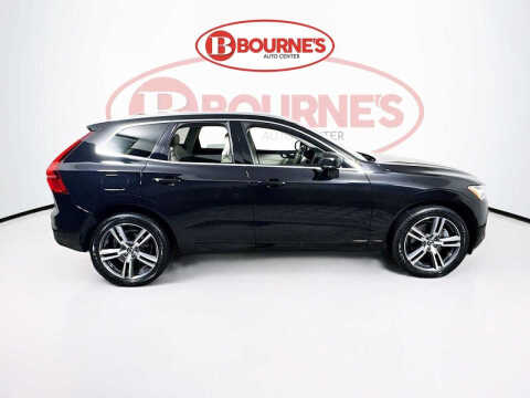 2021 Volvo XC60 T6 Momentum