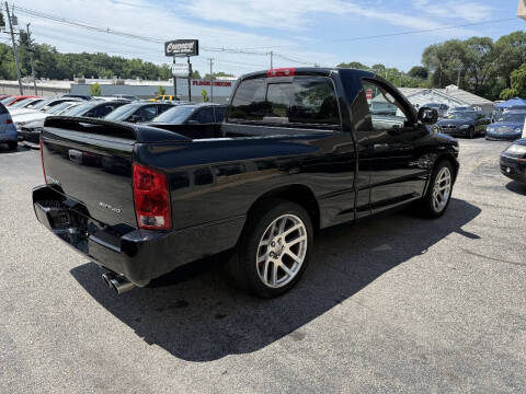 2004 Dodge Ram 1500 SRT-10