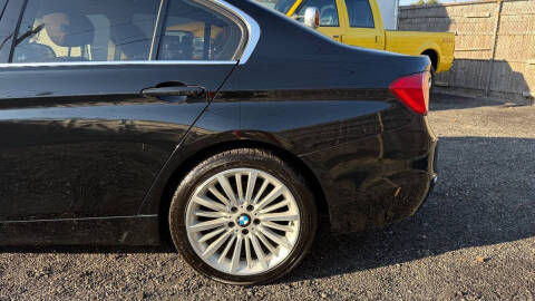 2013 BMW 3 Series 328i