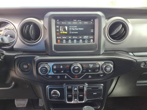 2023 Jeep Gladiator Willys