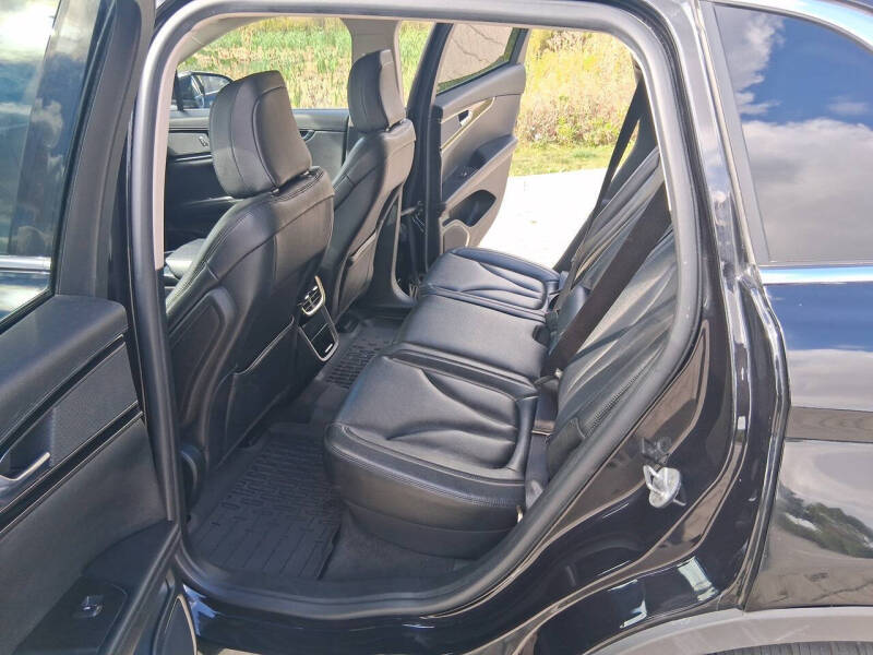 2022 Lincoln Nautilus Standard