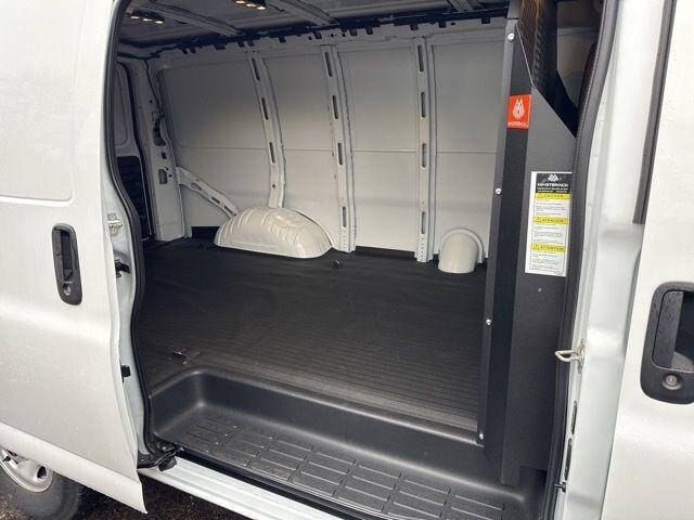 2025 GMC Savana 2500