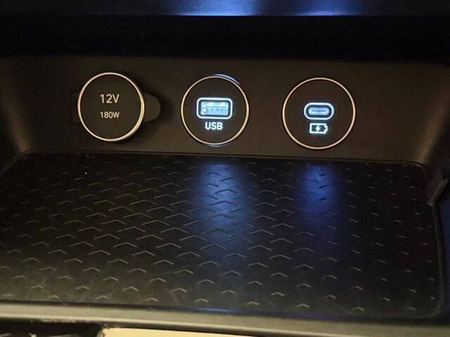 2025 Genesis G70