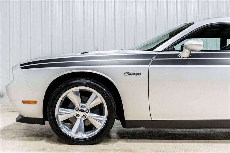 2010 Dodge Challenger SE