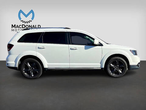 2019 Dodge Journey Crossroad
