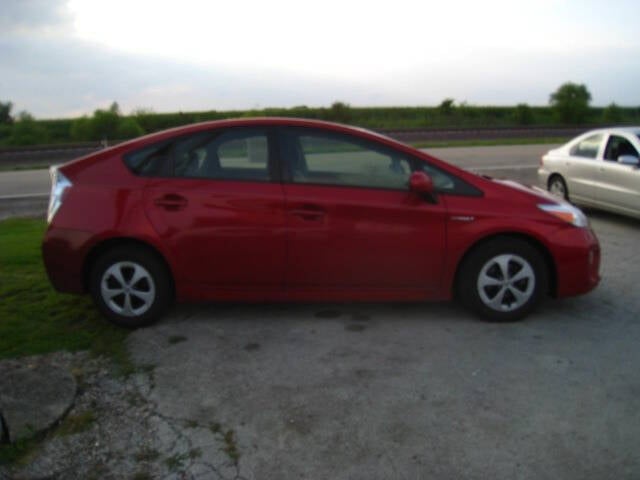 2014 Toyota Prius Two photo 4