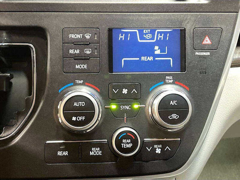2017 Toyota Sienna