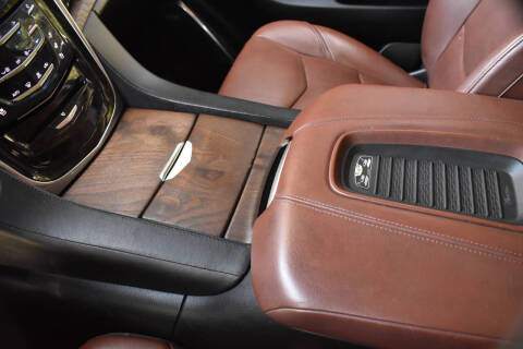 2019 Cadillac Escalade Luxury