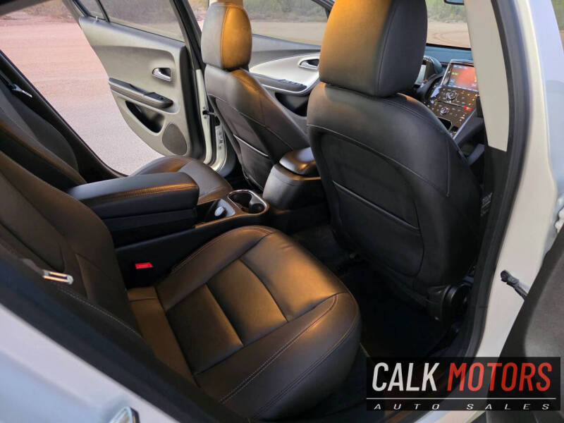 2013 Chevrolet Volt Premium