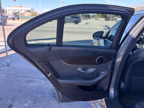 2019 Mercedes-Benz C-Class C 300