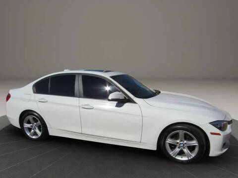 2015 BMW 3 Series 320i
