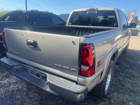 2004 Chevrolet Silverado 1500