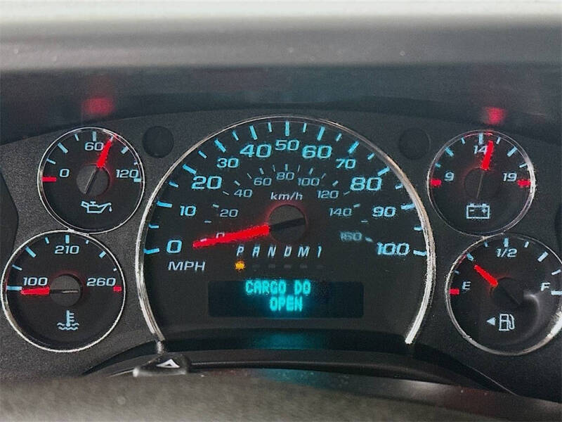 2024 Chevrolet Express 2500