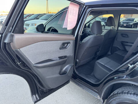 2022 Nissan Rogue S