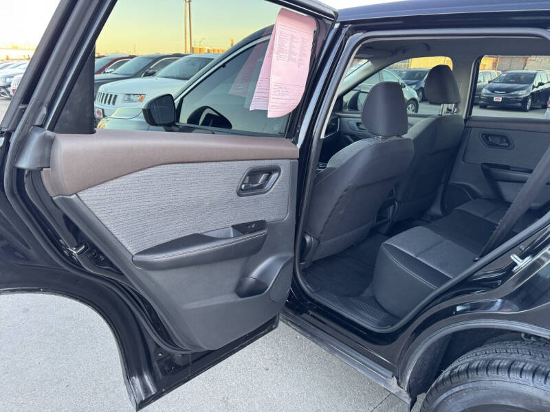 2022 Nissan Rogue S