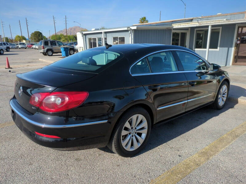 2012 Volkswagen CC Sport photo 2