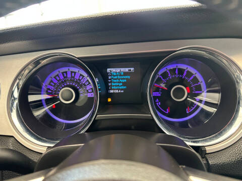 2013 Ford Mustang V6 Premium