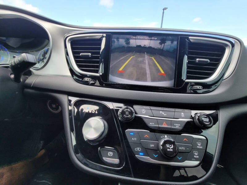 2019 Chrysler Pacifica Touring Plus