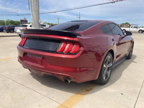 2015 Ford Mustang V6