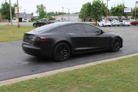 2016 Tesla Model S 70D