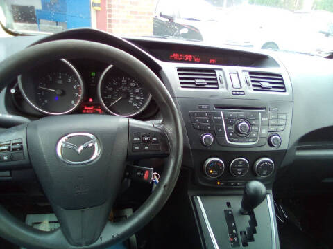 2013 Mazda MAZDA5 Sport