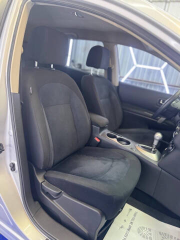 2014 Nissan Rogue Select S