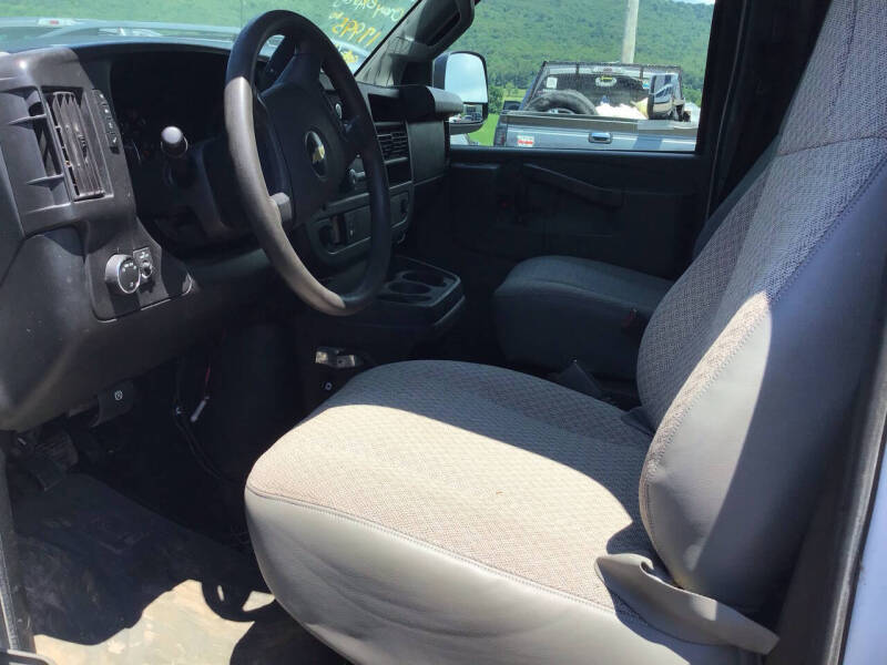 2017 Chevrolet Express LS 3500