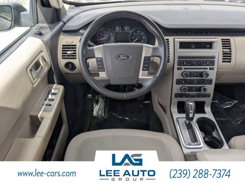 2010 Ford Flex SE
