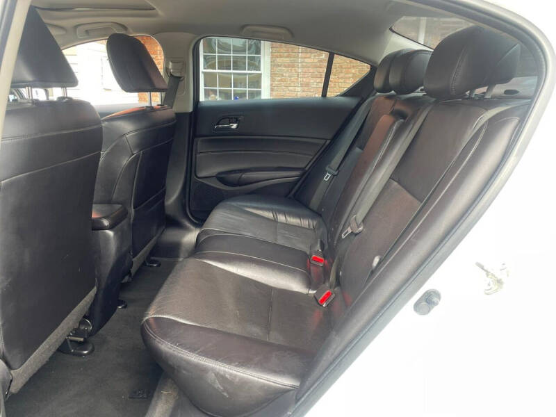 2015 Acura ILX 2.0L w/Tech