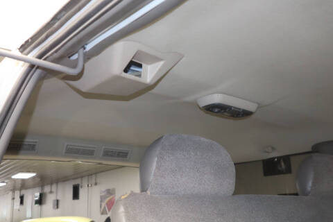2002 Chevrolet Astro LS