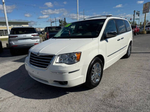 2008 Chrysler Town and Country Limited