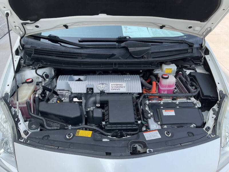 2015 Toyota Prius Three