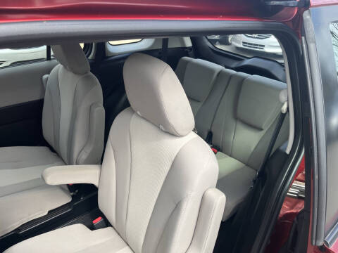 2013 Mazda MAZDA5 Touring