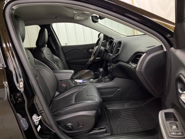 2022 Jeep Cherokee Latitude Lux