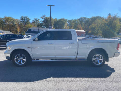 2017 RAM 1500 Laramie