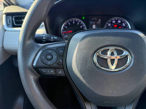 2019 Toyota RAV4 XLE