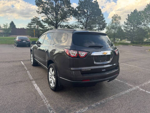2017 Chevrolet Traverse LT
