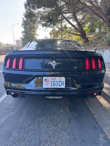 2016 Ford Mustang V6