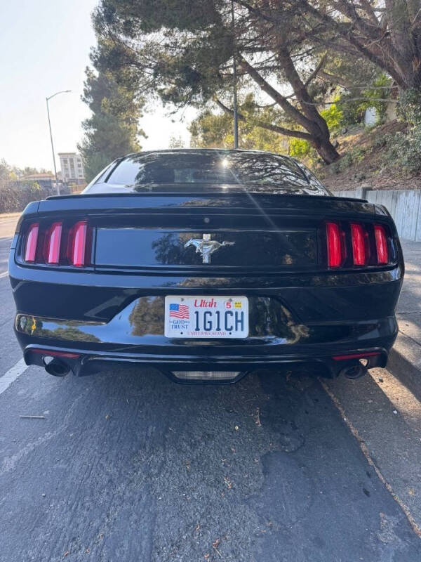 2016 Ford Mustang V6
