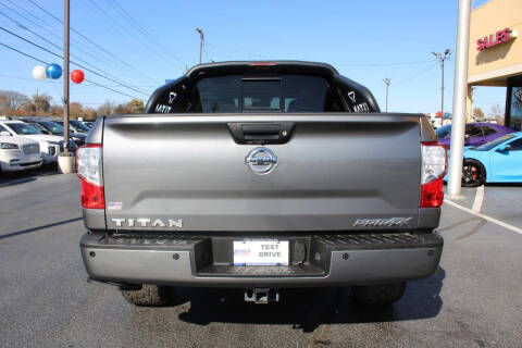 2018 Nissan Titan