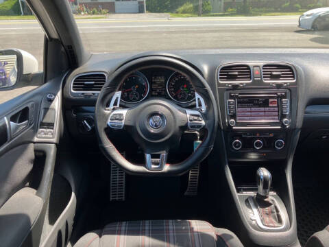 2012 Volkswagen GTI Autobahn PZEV