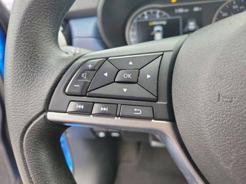 2023 Nissan Versa SV