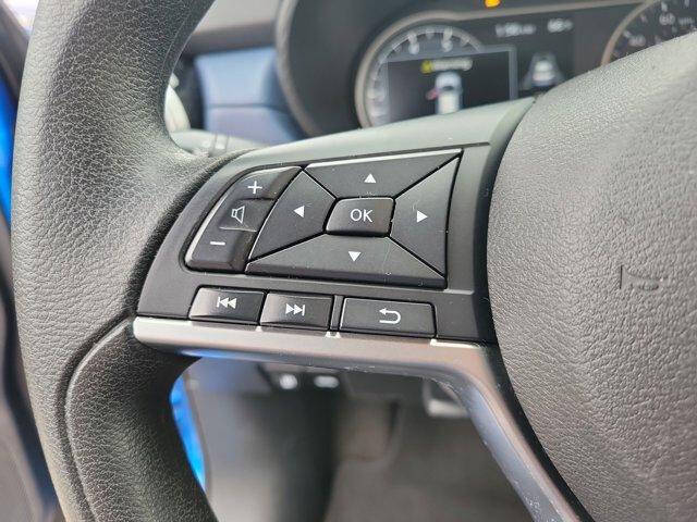 2023 Nissan Versa SV