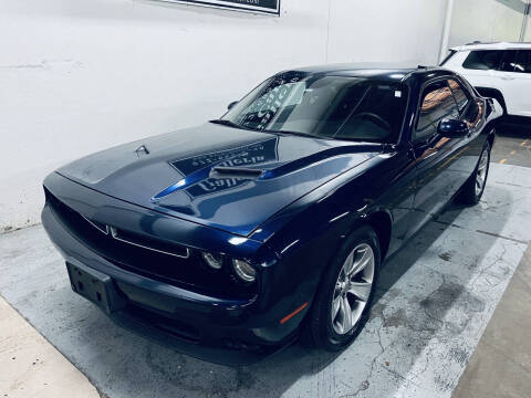 2015 Dodge Challenger SXT