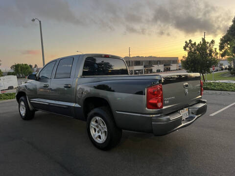 2006 Dodge Dakota SLT