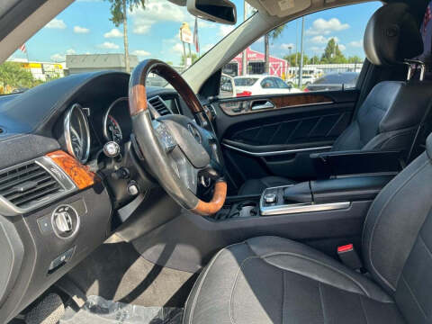 2014 Mercedes-Benz GL-Class GL 550 4MATIC